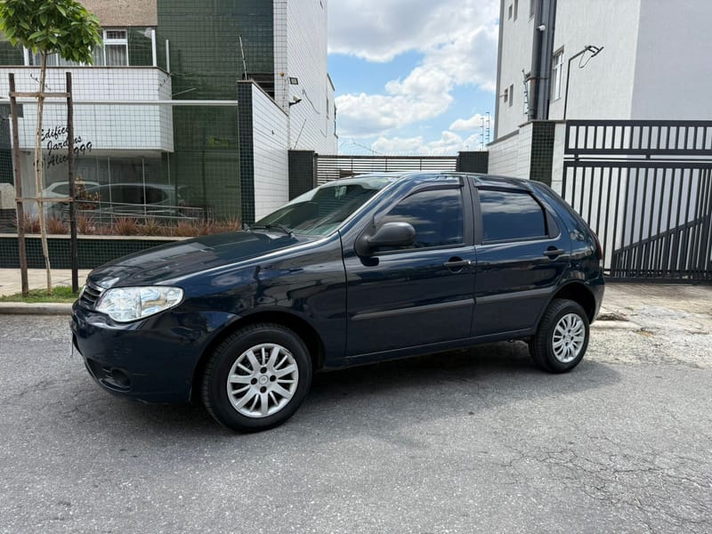 FIAT PALIO FIRE 1.0 CELEBRATION 2015 COMPLETO