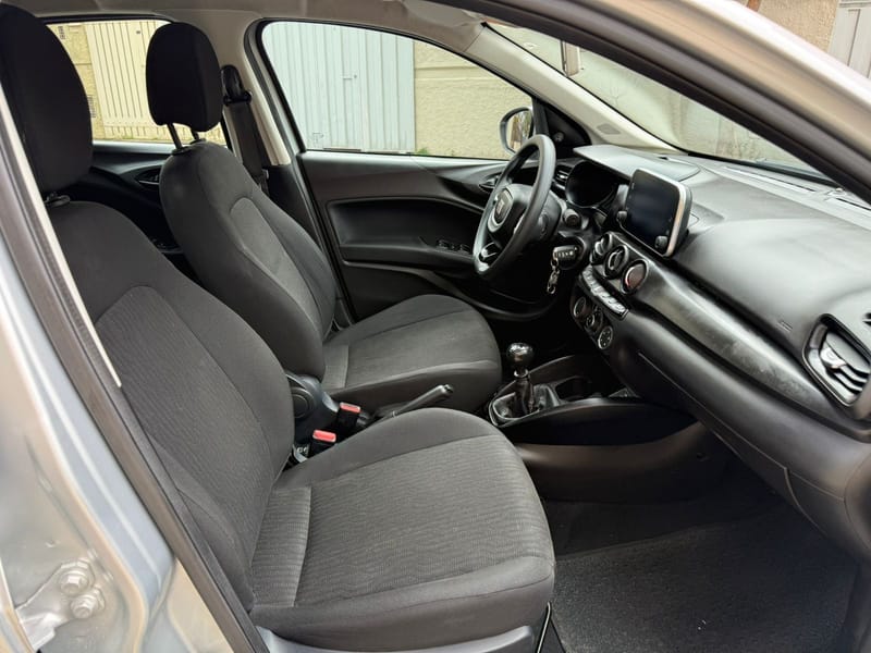 FIAT CRONOS DRIVE 1.3 8V FLEX R$ 76.900,00