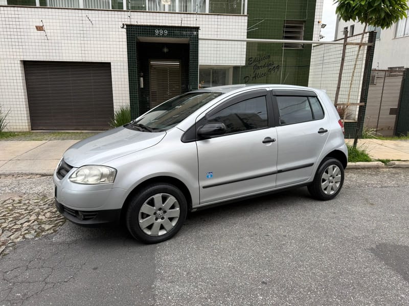 VOLKSWAGEN FOX 1.6 ROUTE COMPLETO 2010  R$33.900,00