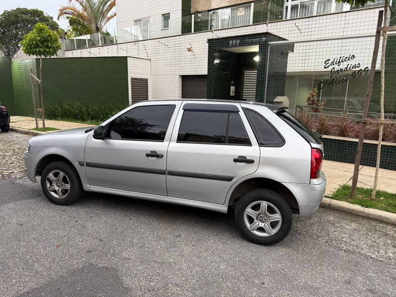 VOLKSWAGEN GOL 1.0 TREND BÁSICO 2013 R$24.900,00