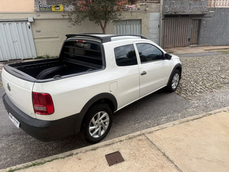 VOLKSWAGEN SAVEIRO ROBUST 1.6 CABINE DUPLA COMPLETO 2018 