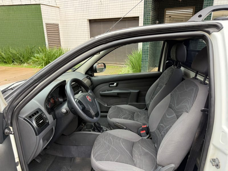 FIAT STRADA 1.4 WORKING COMPLETA 2015