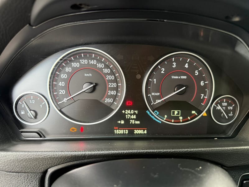 BMW 320iA SPORT GT TOP 2015