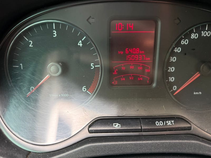 VOLKSWAGEN AMAROK 4X4 SE DIESEL 2012