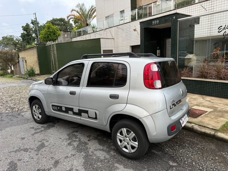 FIAT UNO EVO VIVACE 1.0 FIRE BÁSICO 2015