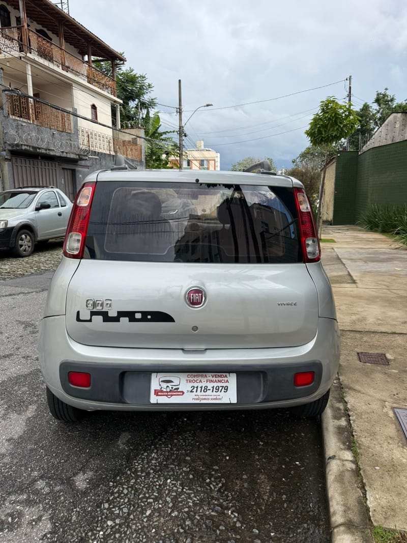 FIAT UNO EVO VIVACE 1.0 FIRE BÁSICO 2015
