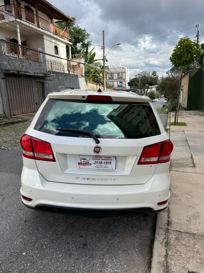 FIAT FREEMONT PRECISION 2.4  7LUGARES 2014 TOP  