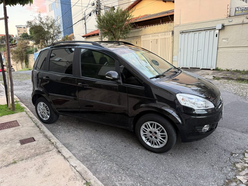 FIAT IDEIA ATRACTIVE 1.4 COMPLETA 2011 