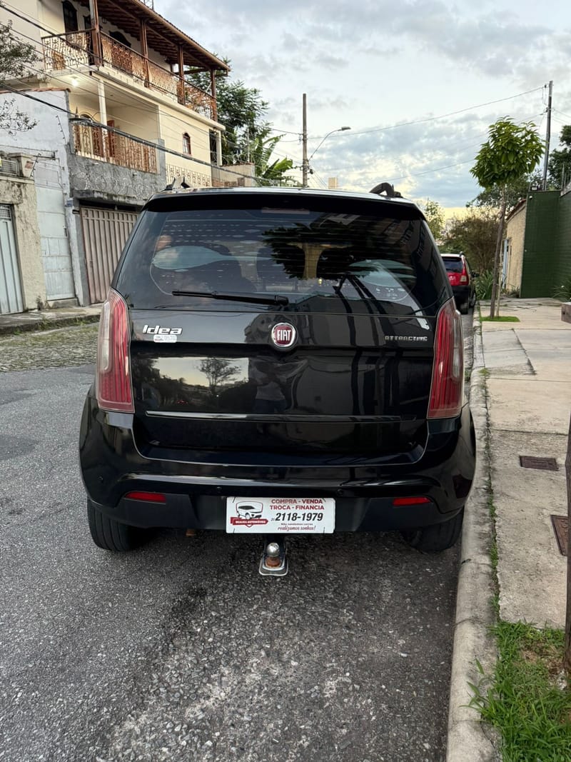 FIAT IDEIA ATRACTIVE 1.4 COMPLETA 2011 