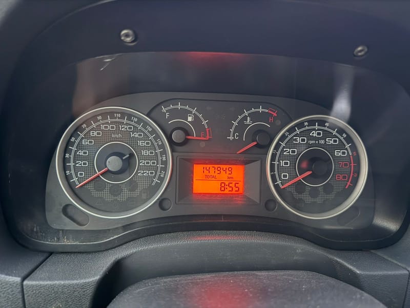 FIAT IDEIA ATRACTIVE 1.4 COMPLETA 2011 