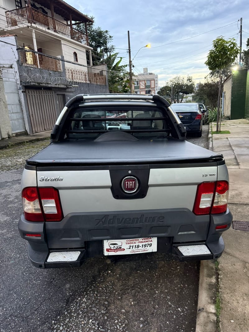 FIAT STRADA ADVENTURE CABINE DUPLA 1.8 LOCKER COMPLETA 2012
