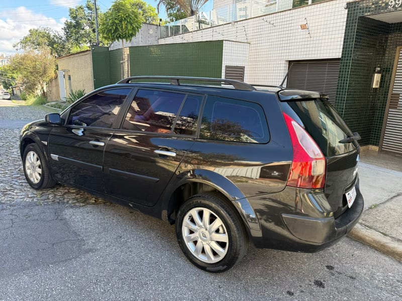 RENAULT MEGANE GRAND TOUR DYNAMIQUE 2.0 2010