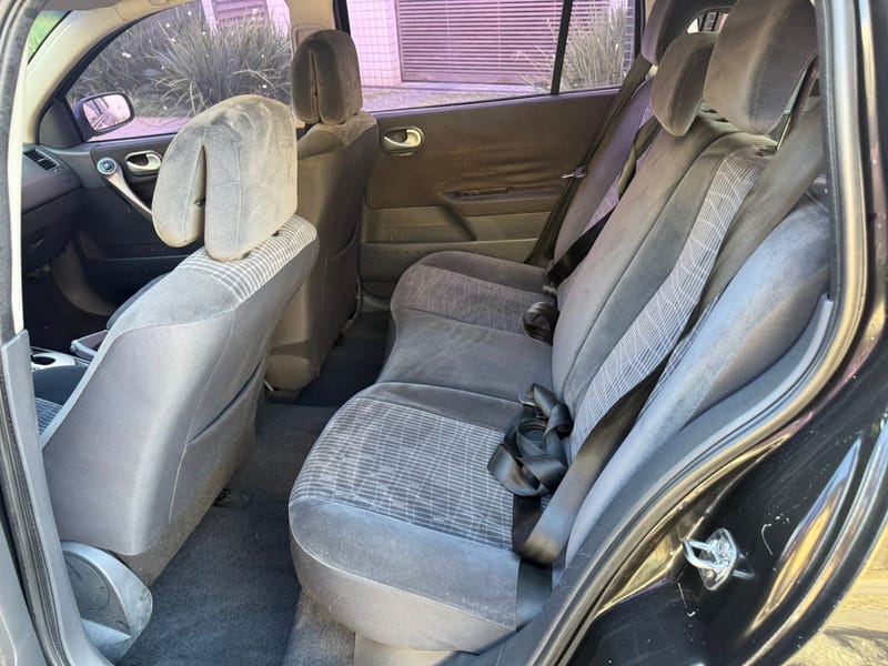 RENAULT MEGANE GRAND TOUR DYNAMIQUE 2.0 2010