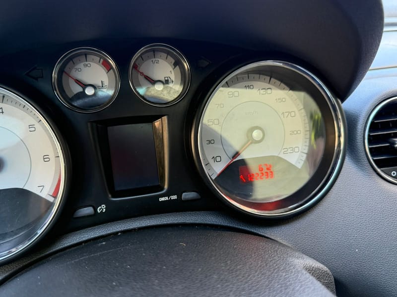 PEUGEOT 308 GRIFFE 1.6 THP TOP 2015