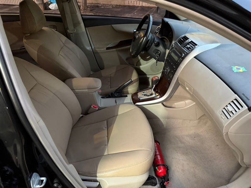 TOYOTA COROLLA ALTIS 2.0 TOP 2012