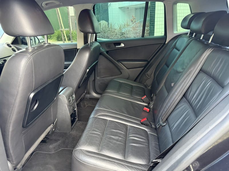 VOLKSWAGEN TIGUAN 2.0 TSi COMPLETO 2011 