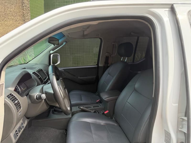 NISSAN FRONTIER S 4X4 COMPLETA 2016