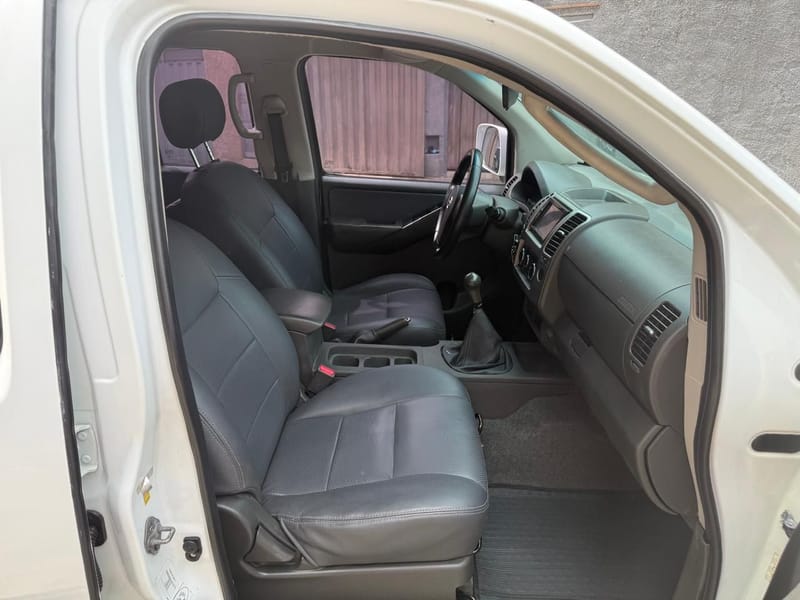 NISSAN FRONTIER S 4X4 COMPLETA 2016