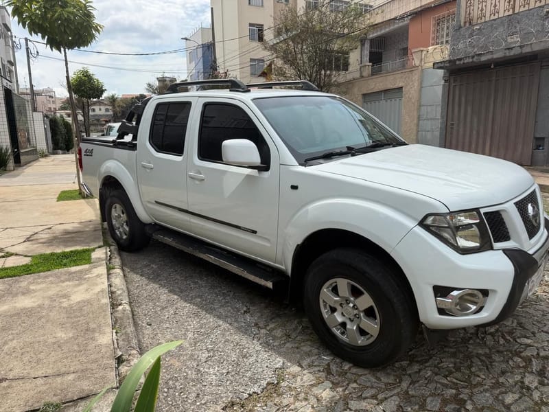 NISSAN FRONTIER S 4X4 COMPLETA 2016