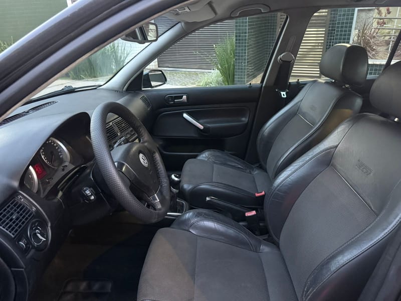VOLKSWAGEN GOLF 1.6 TECH COMPLETO 2009