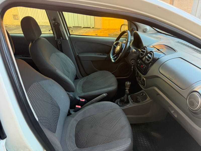 FIAT PALIO 1.0 ATTRACTIVE  EVO COMPLETO 2013