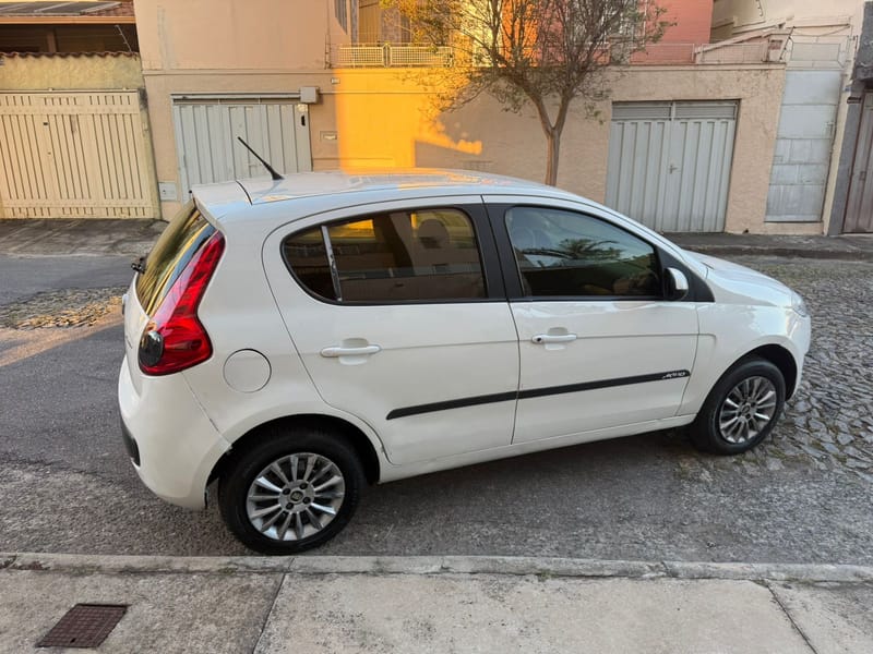 FIAT PALIO 1.0 ATTRACTIVE  EVO COMPLETO 2013