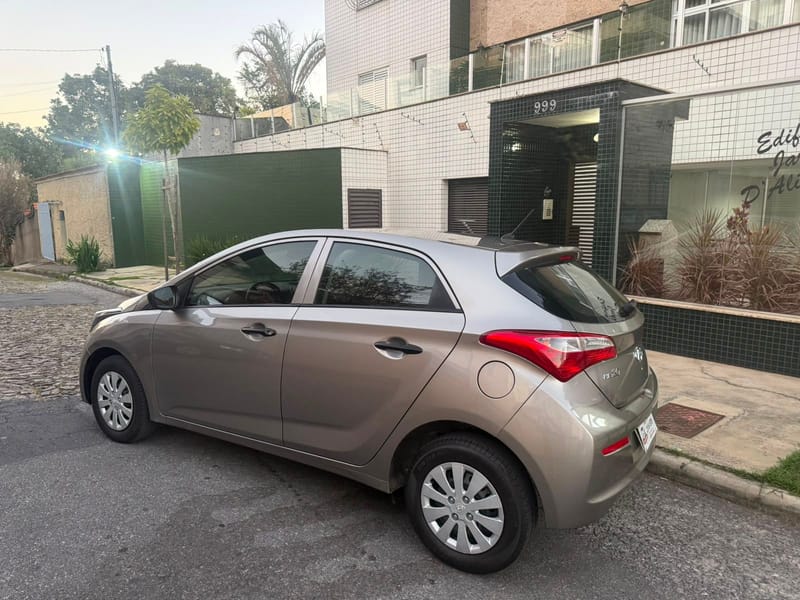 HYUNDAI HB20 COMFORT 1.0 COMPLETO 2017