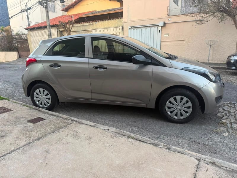 HYUNDAI HB20 COMFORT 1.0 COMPLETO 2017