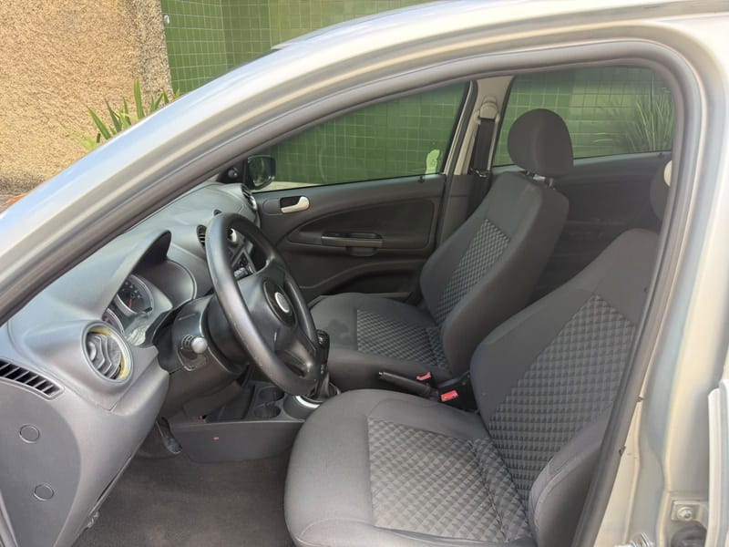 VOLKSWAGEN GOL 1.0 G5 2012 COMPLETO
