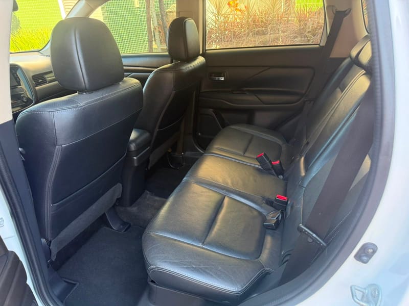 MITSUBISHI OUTLANDER 2.0 TOP DE LINHA 2016 