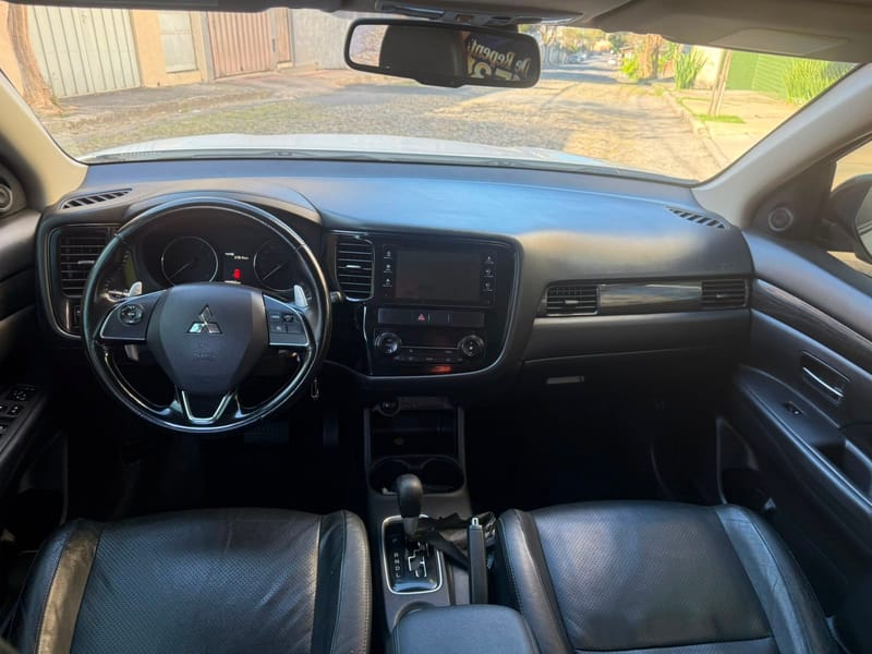 MITSUBISHI OUTLANDER 2.0 TOP DE LINHA 2016 