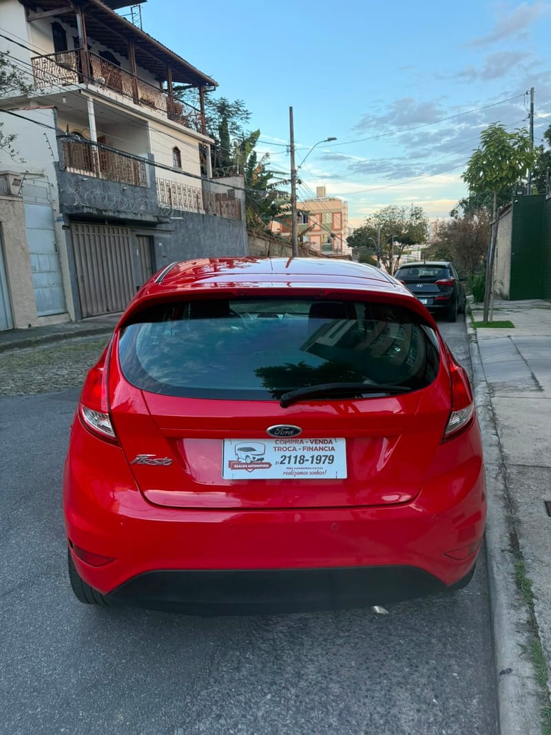 FORD NEW FIESTA 1.5 COMPLETO 2014