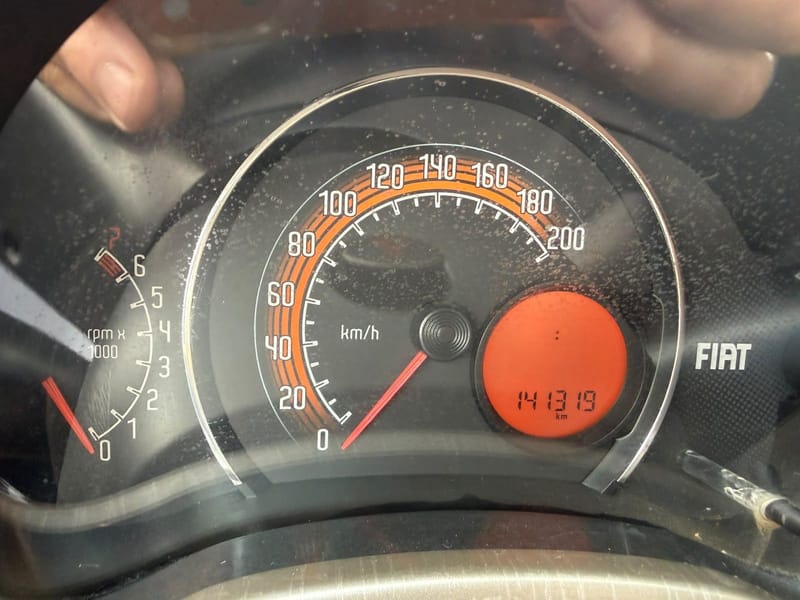 FIAT UNO WAY EVO 1.4 COMPLETO 2011