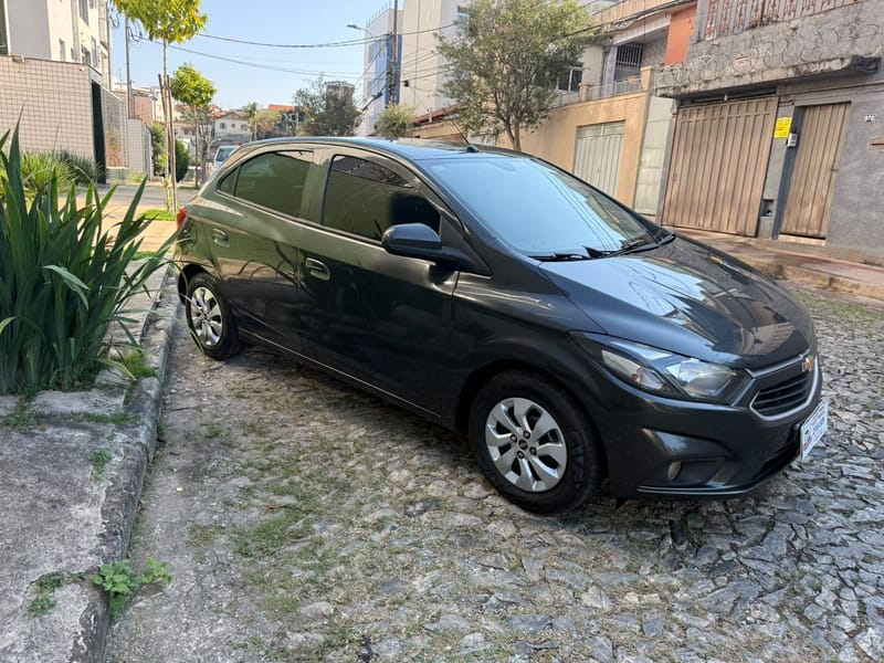 CHEVROLET ONIX LT 1.0 COMPLETO 2019