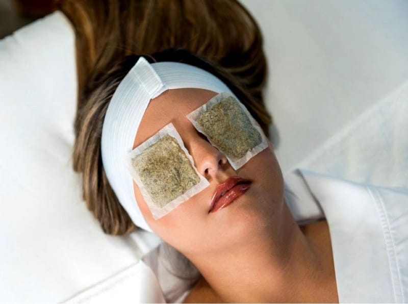 Chinese Herbal Steam Eye Mask Therapy