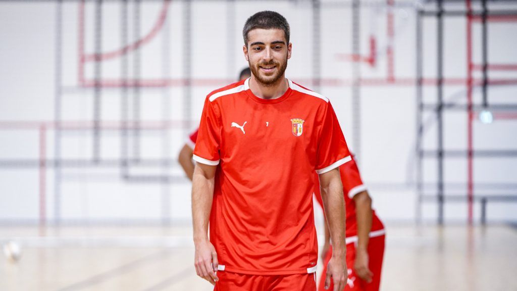 Futsal: Tiago Correia renova contrato com o Braga