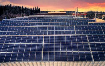 PM Modi Inaugurates Lakshadweep's First On-grid Solar Power Plant
