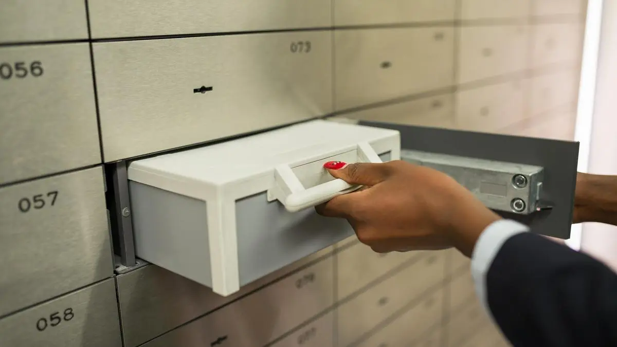 Rules for more than 1 nominee in deposit accounts, lockers notified
