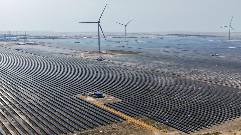 India overtakes Germany to become 3rd-largest generator of wind, solar power