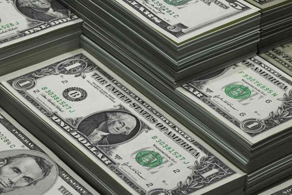 India Tops Global Remittances at $135.46 Billion in FY24–25