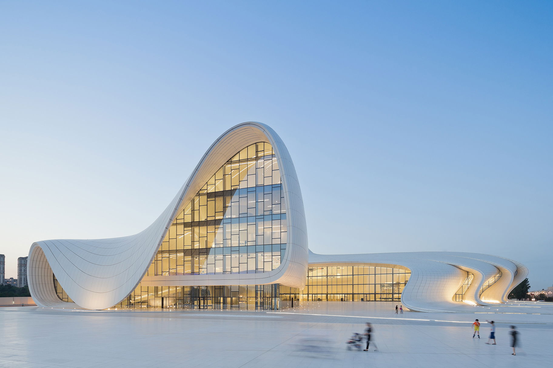 Learning from the Masters: Case Studies of Influential Architects