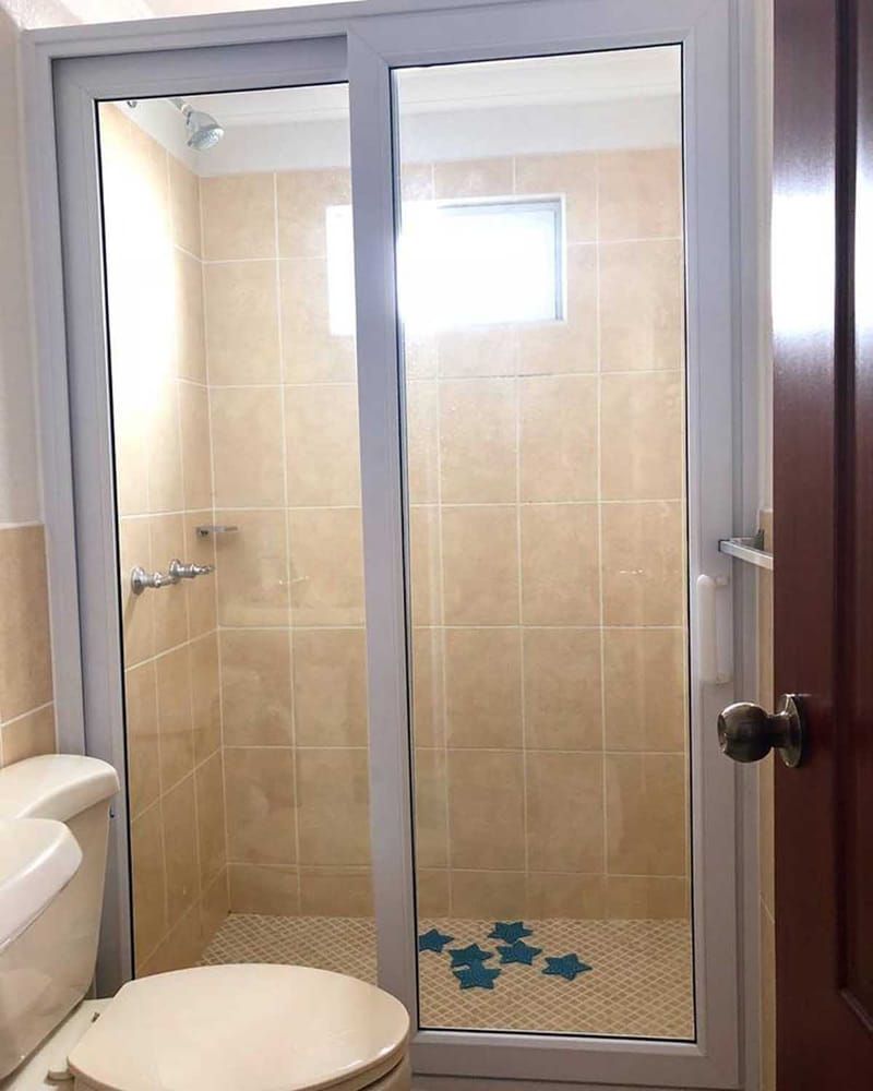 Puerta Corrediza para baño