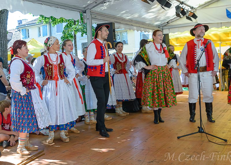 Występ Grupy  LASOWIACY Polonijny Zespół Tańca w dniu 8.07.2023 w Zurichu w  Internationales Volkstanztreffen.