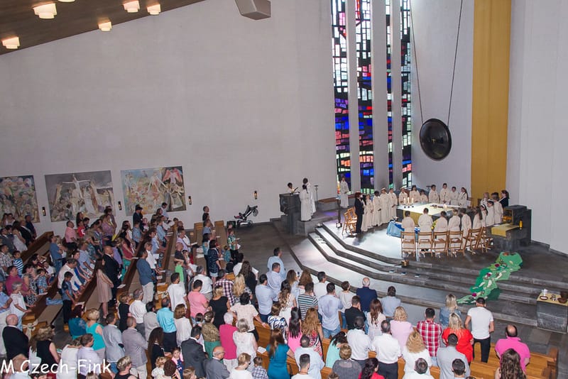 Zdjęcia z pierwszych komunii z lat 2012-2022