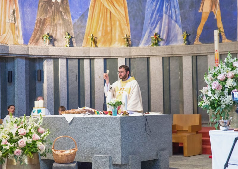 Zdjęcia z pierwszych komunii z lat 2012-2022