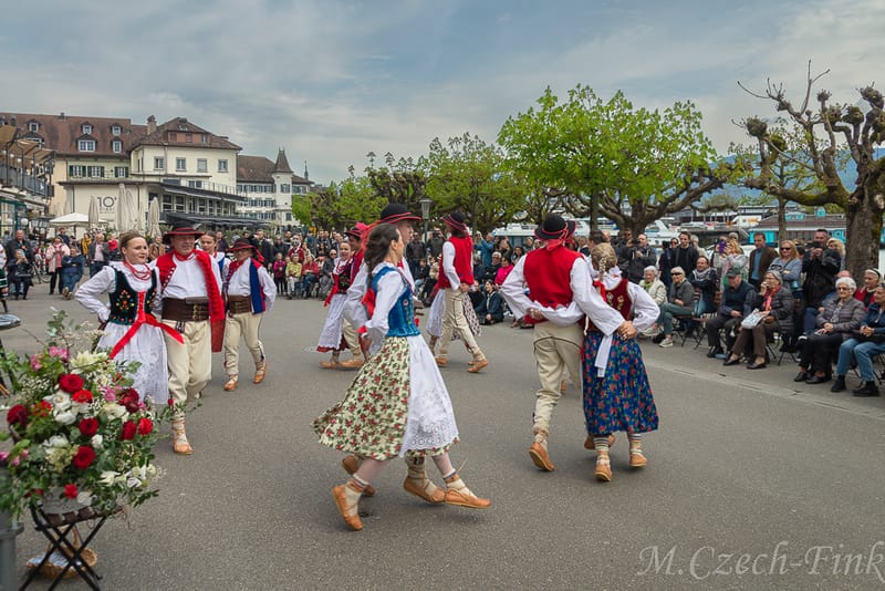 Występ Grupy  LASOWIACY Polonijny Zespół Tańca w dniu 22.04.2023