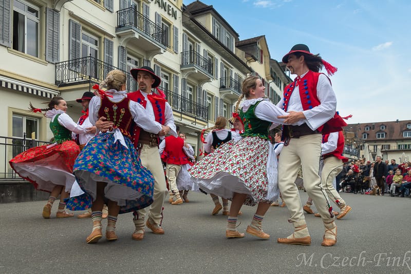 Występ Grupy  LASOWIACY Polonijny Zespół Tańca w dniu 22.04.2023