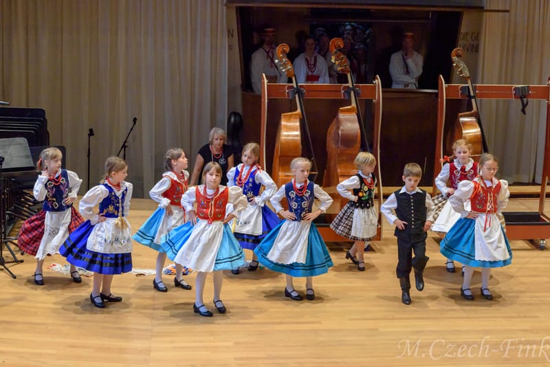 Występ Grupy  LASOWIACY Polonijny Zespół Tańca w dniu 30.09.2024 w Basel.