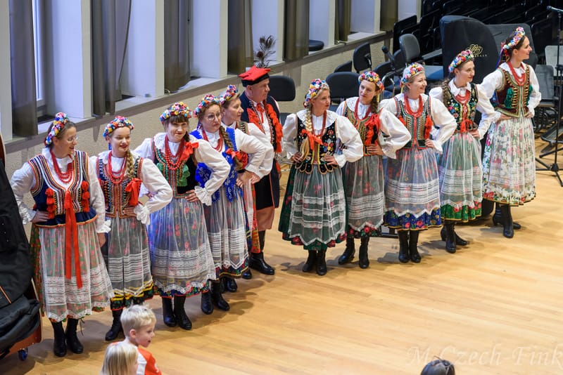 Występ Grupy  LASOWIACY Polonijny Zespół Tańca w dniu 30.09.2024 w Basel.
