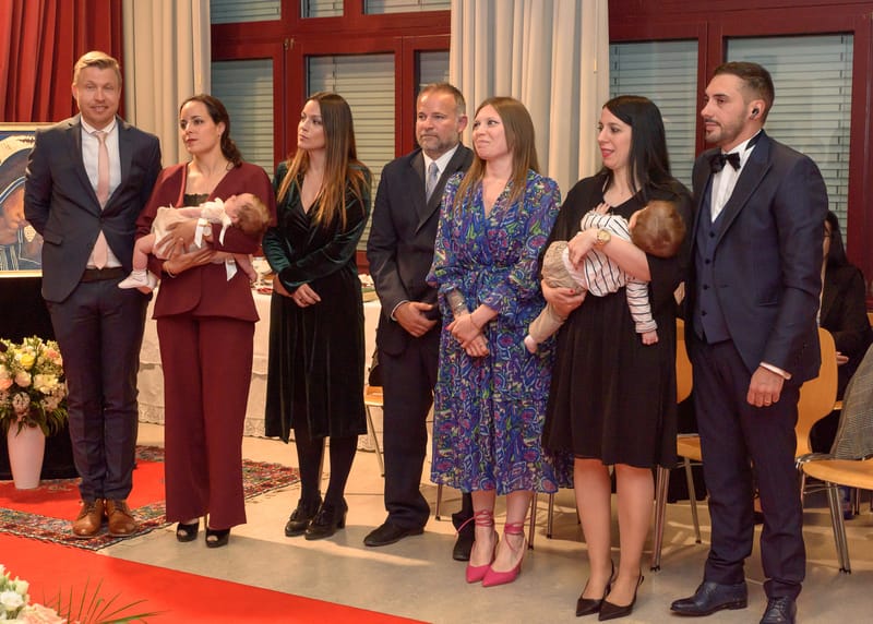 Chrzest w czasie Wielkanocy 2025